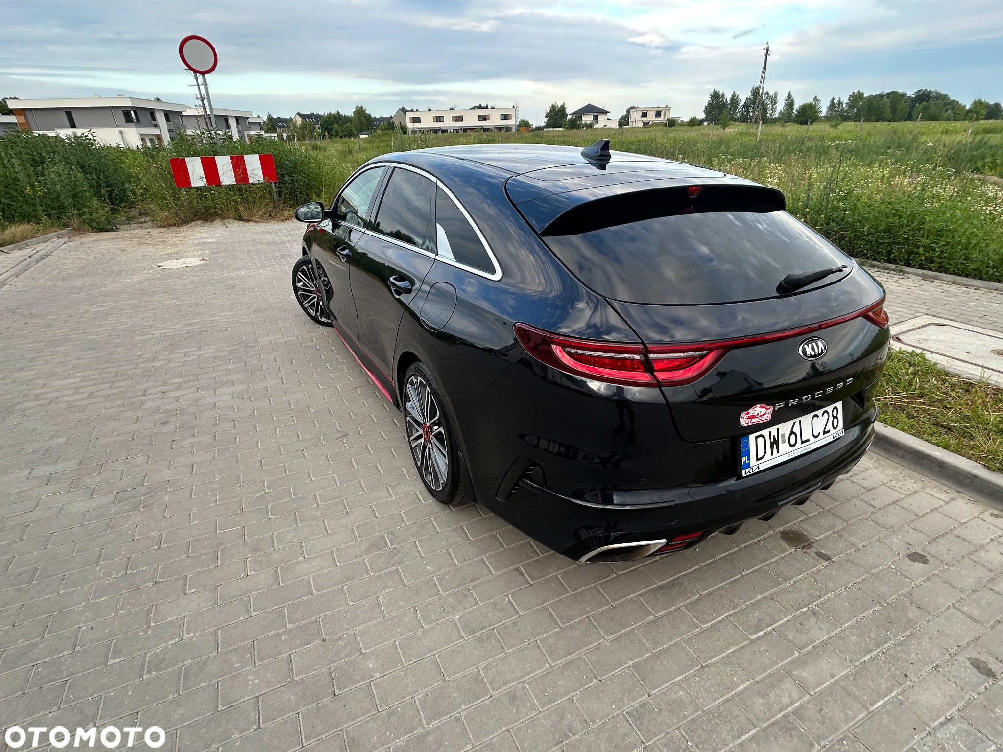Kia ProCeed 1.6 T-GDI GT DCT - 23