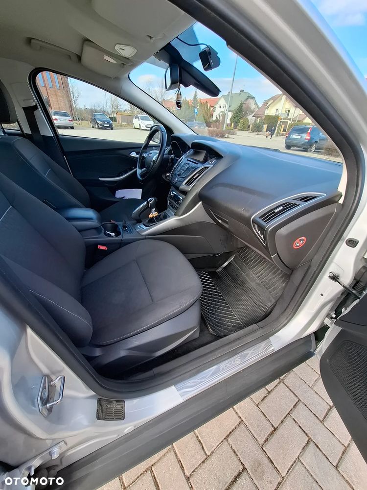 Ford Focus 1.6 TDCi DPF Start-Stopp-System Titanium - 8