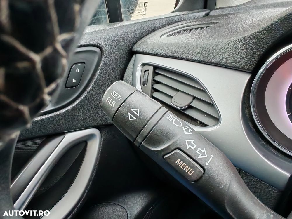 Opel Astra 1.6 CDTI DPF ecoFLEX Start/Stop ENERGY - 16