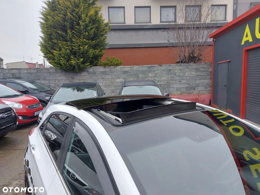 Hyundai i30 1.6 T GDI Turbo - 34