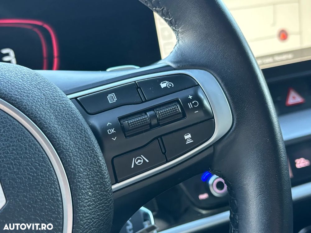 Kia Sportage 1.6 T-GDI MHEV 7DCT HP 4x2 Business Line - 24