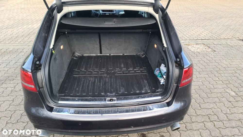 Audi A4 Avant - 14