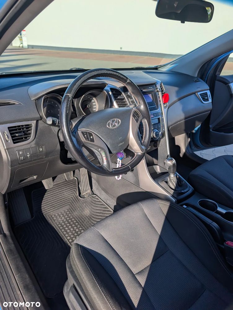 Hyundai i30 1.4 Premium - 13