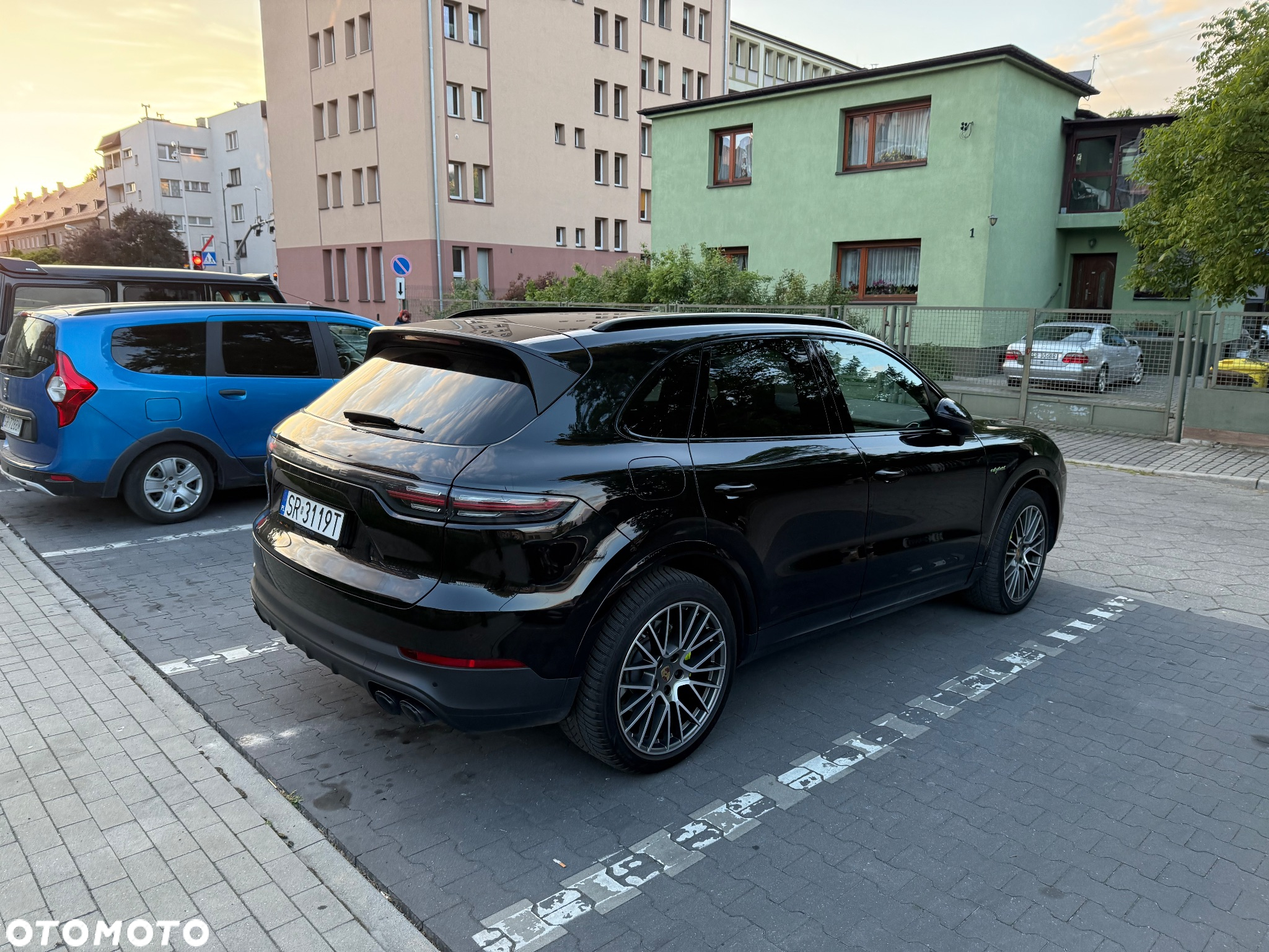 Porsche Cayenne E-Hybrid Platinum Edition - 8