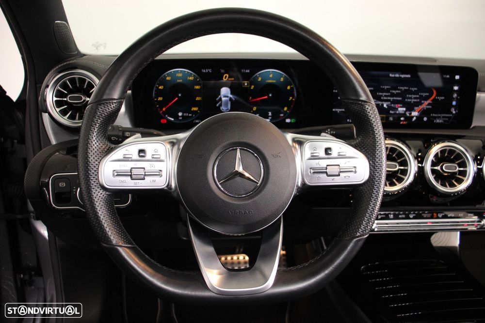 Mercedes-Benz A 200 AMG Line Aut. - 11