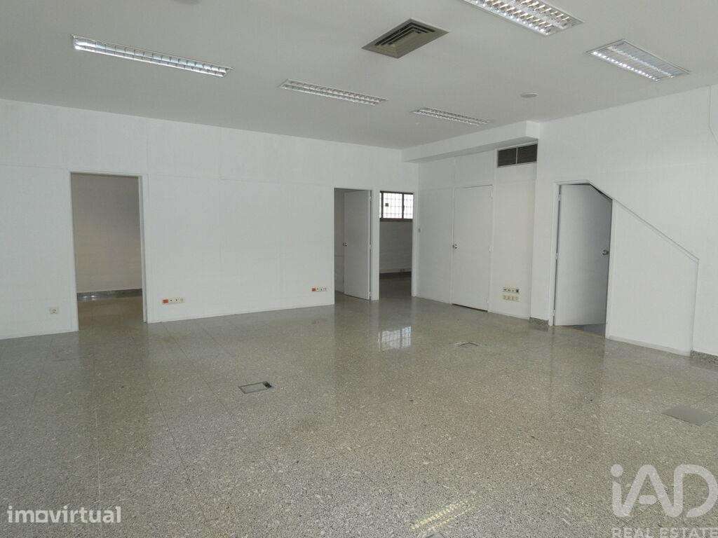 Loja / Estabelecimento Comercial T3 em Alfragide de 109,00 m2 - Grande imagem: 3/22