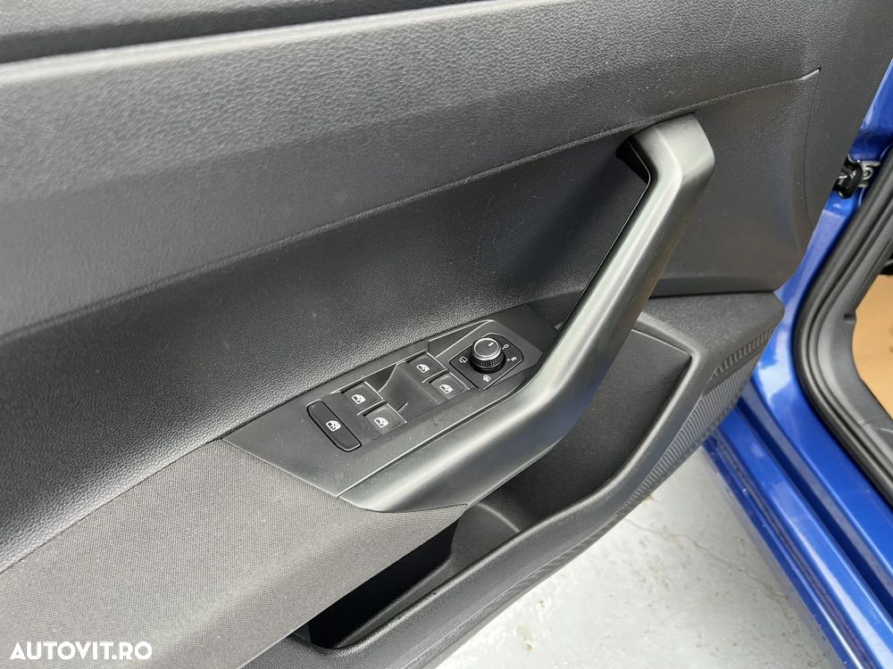 Volkswagen Polo 1.6 TDI SCR Highline - 28