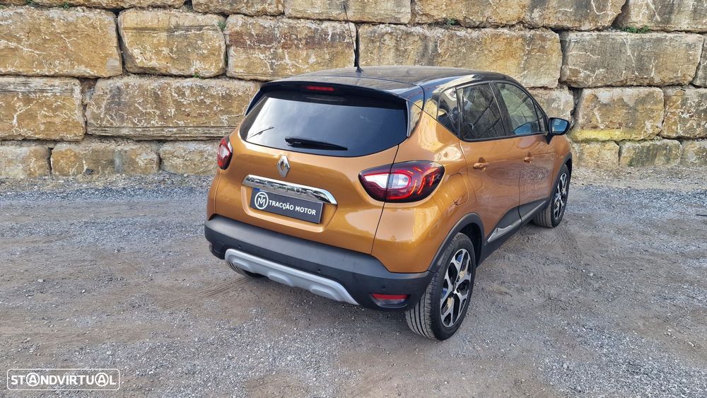 Renault Captur 1.5 dCi Exclusive EDC - 7
