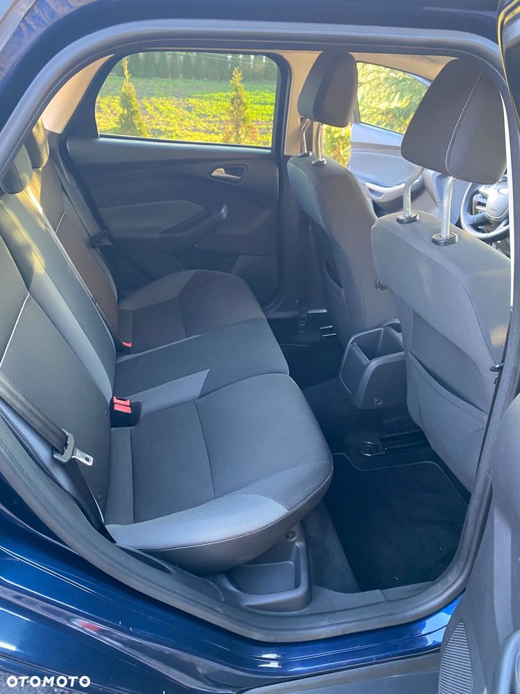 Ford Focus - 16