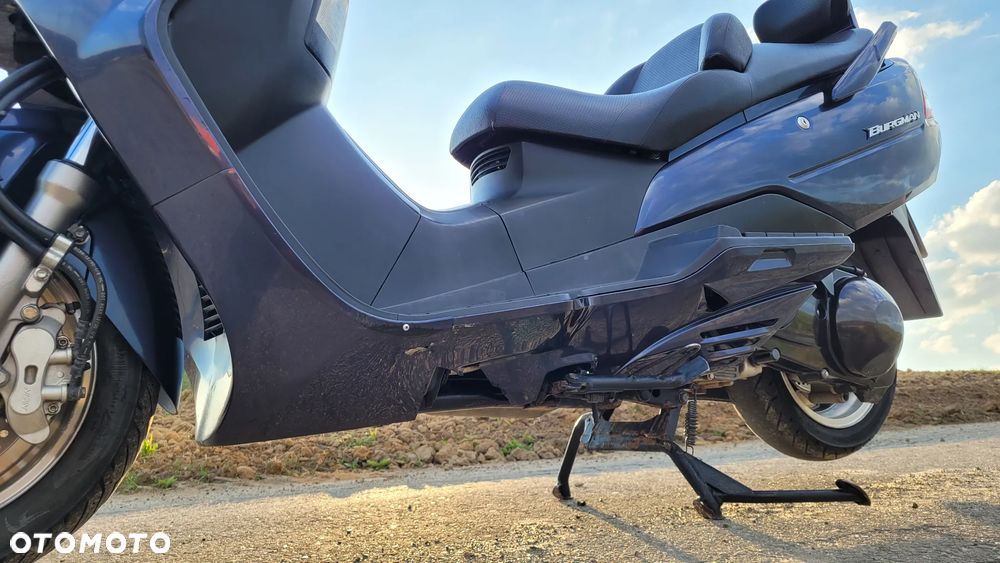 Suzuki Burgman - 8