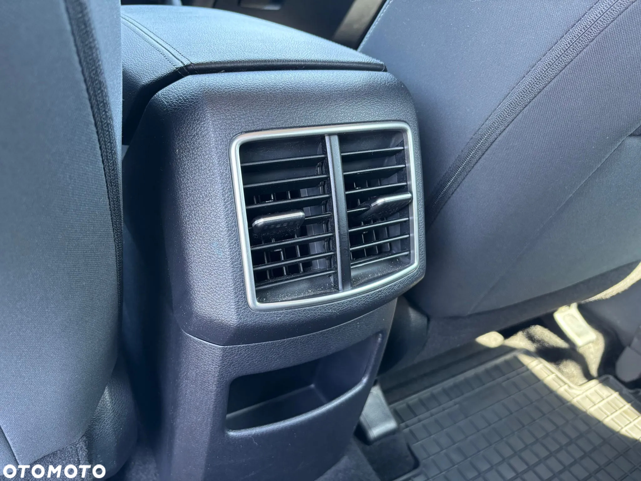 Kia Sportage - 12