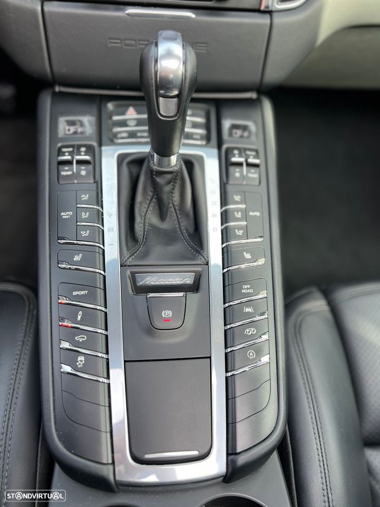 Porsche Macan GTS - 17