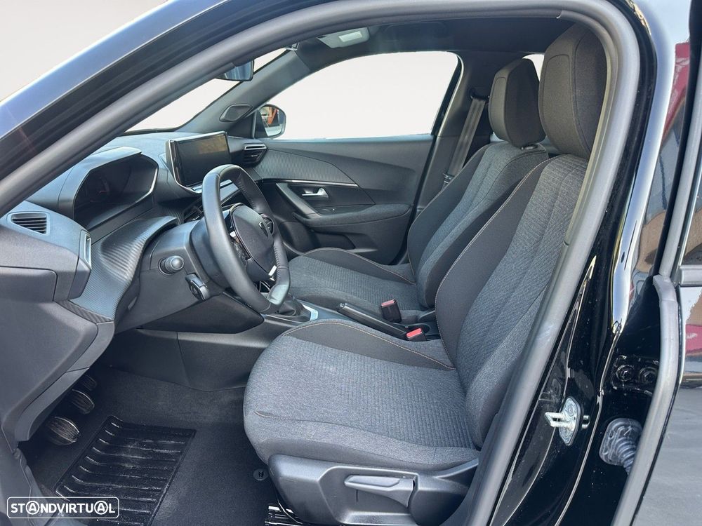 Peugeot 2008 1.2 PureTech Style — fotografia 9