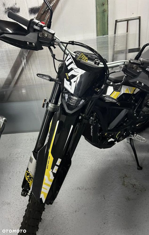 Surron Ultra-Bee - 1