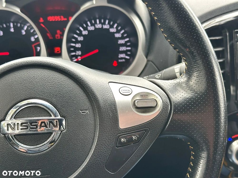 Nissan Juke 1.6 DIG-T N-Connecta 4WD Xtronic EU6 - 18