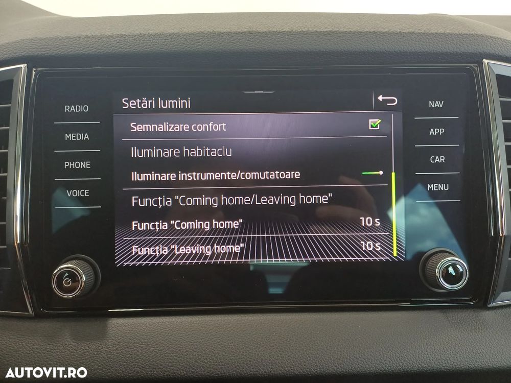 Skoda Karoq 1.5 TSI DSG Ambition - 24