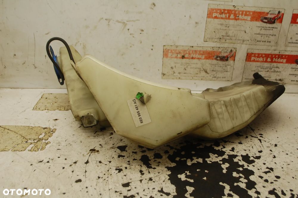 ZBIORNICZEK SPRYSKIWACZY XENON 8E0955451AN AUDI A4 B7 B68E0955451AG - 14