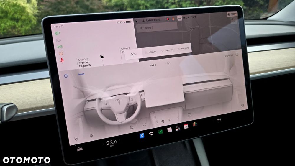 Tesla Model 3 - 24