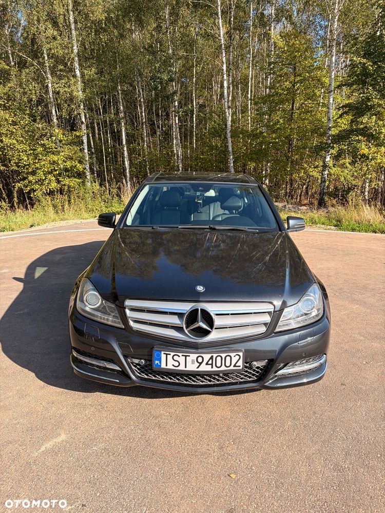 Mercedes-Benz Klasa C 220 CDI DPF (BlueEFFICIENCY) 7G-TRONIC Avantgarde - 7