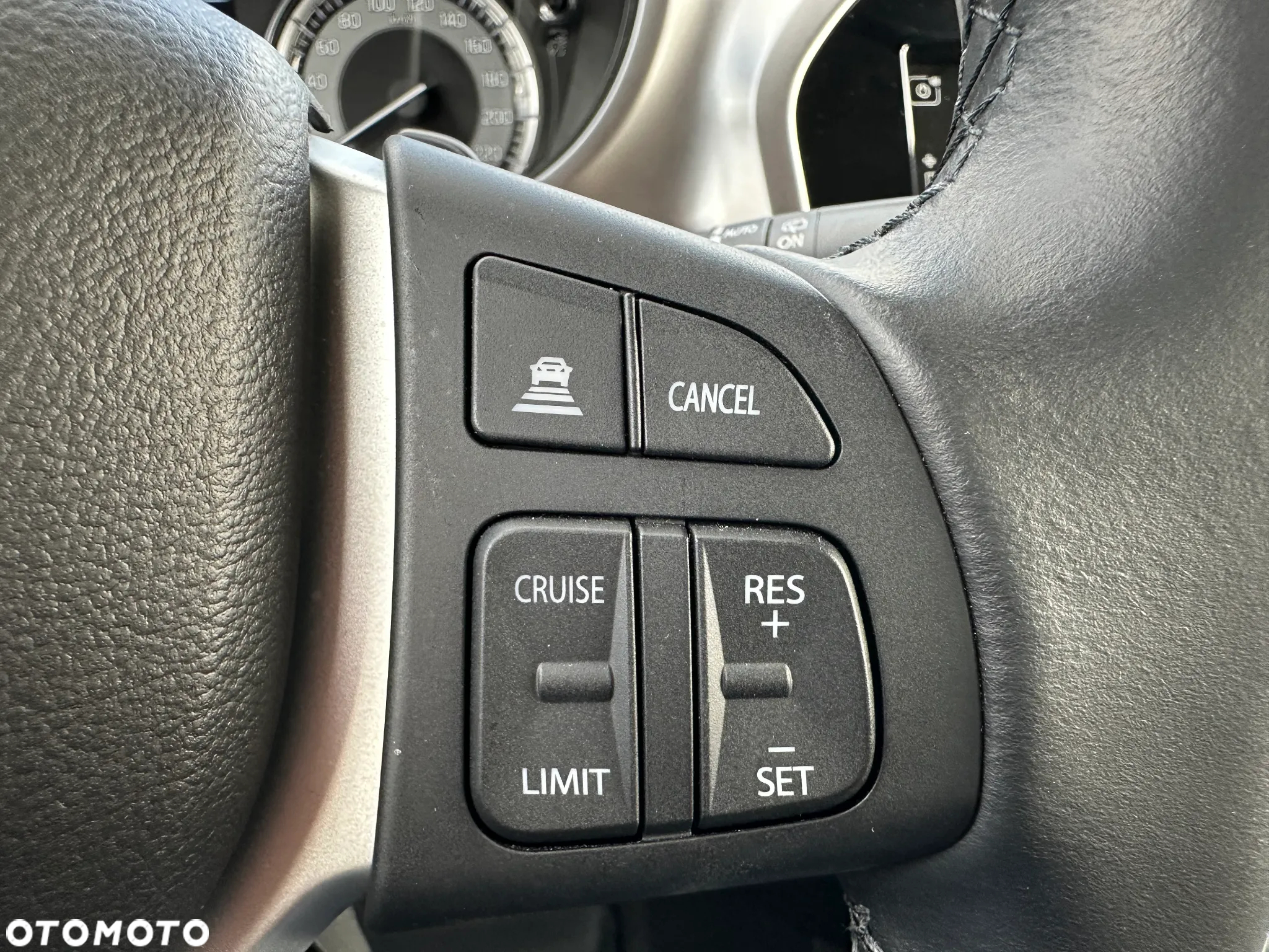 Suzuki Vitara - 18