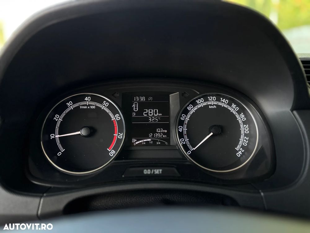 Skoda Fabia 1.0 TSI Ambition - 13