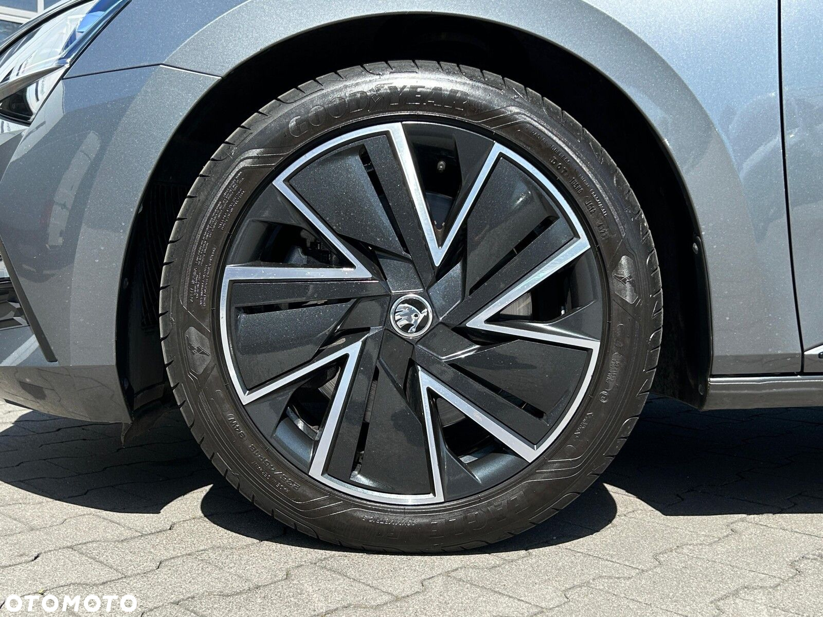 Skoda Superb 2.0 TSI 4x4 Sportline DSG - 40