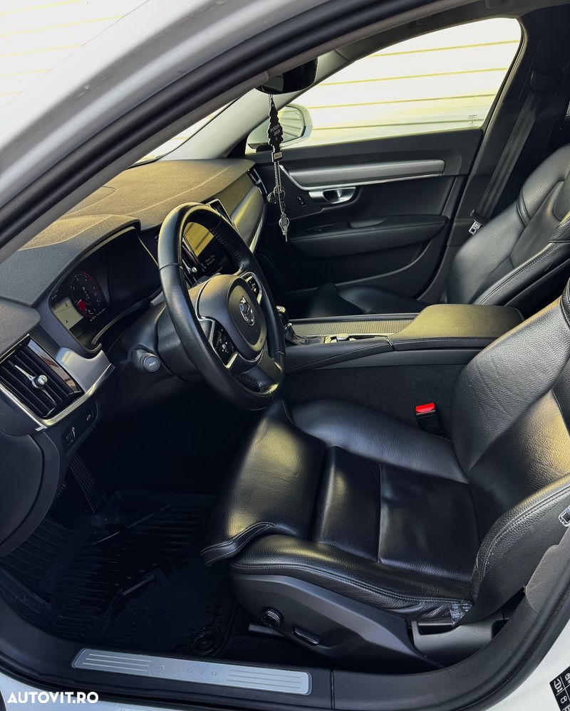 Volvo S90 D4 Momentum - 24