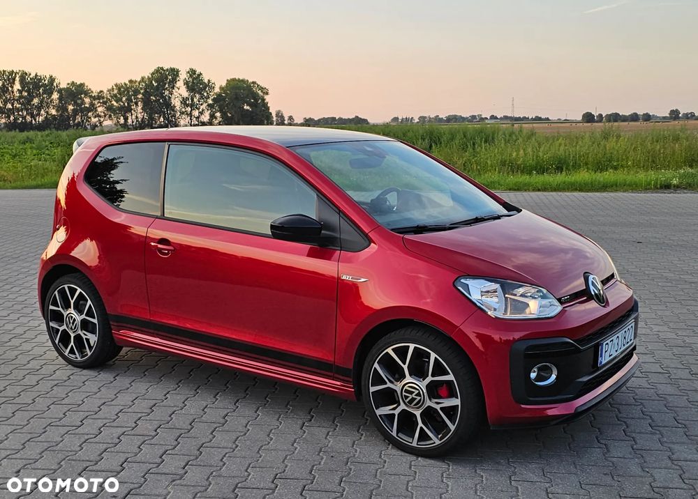 Volkswagen up! - 4