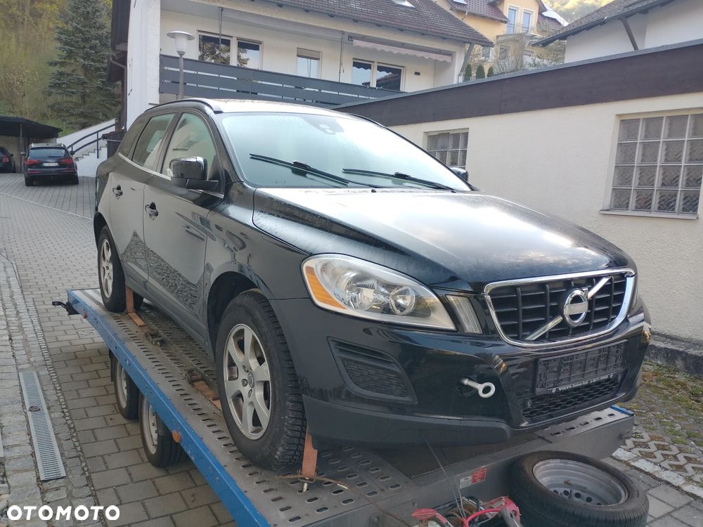 Volvo XC 60 D3 Momentum - 2