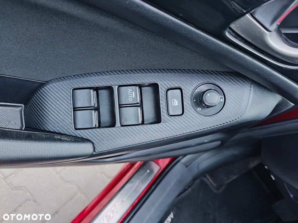 Mazda 3 SKYACTIV-G 120 Automatik Sports-Line - 18