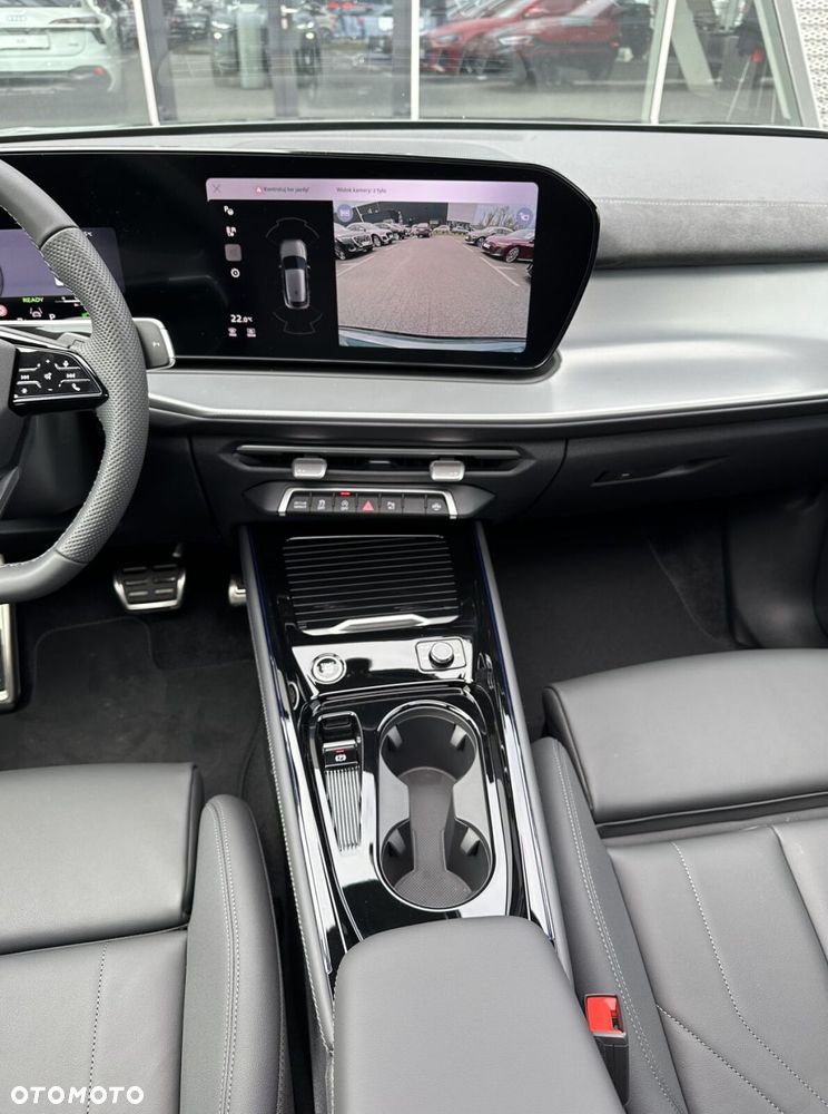 Audi Q3 Sportback - 14