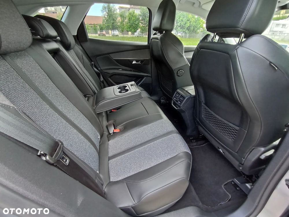 Peugeot 3008 1.6 PureTech Hybrid PHEV Active Pack S&S EAT8 - 25