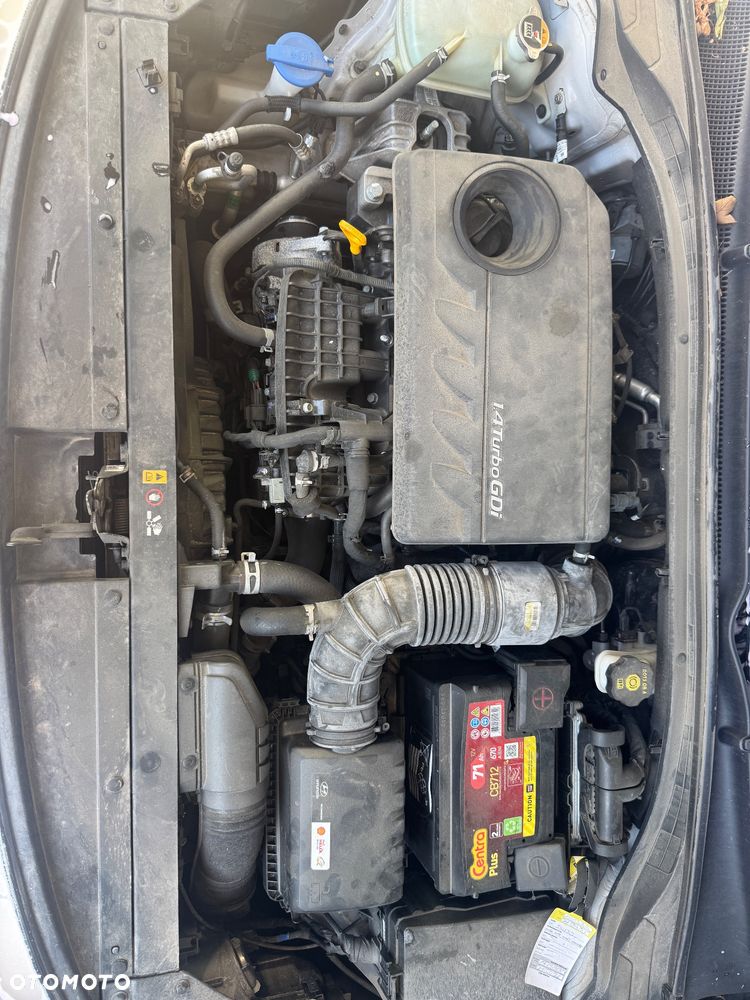Hyundai i30 - 21