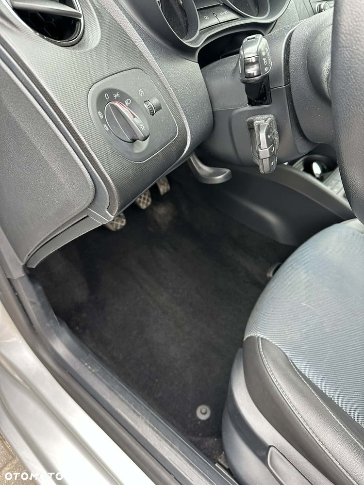 Seat Ibiza - 8