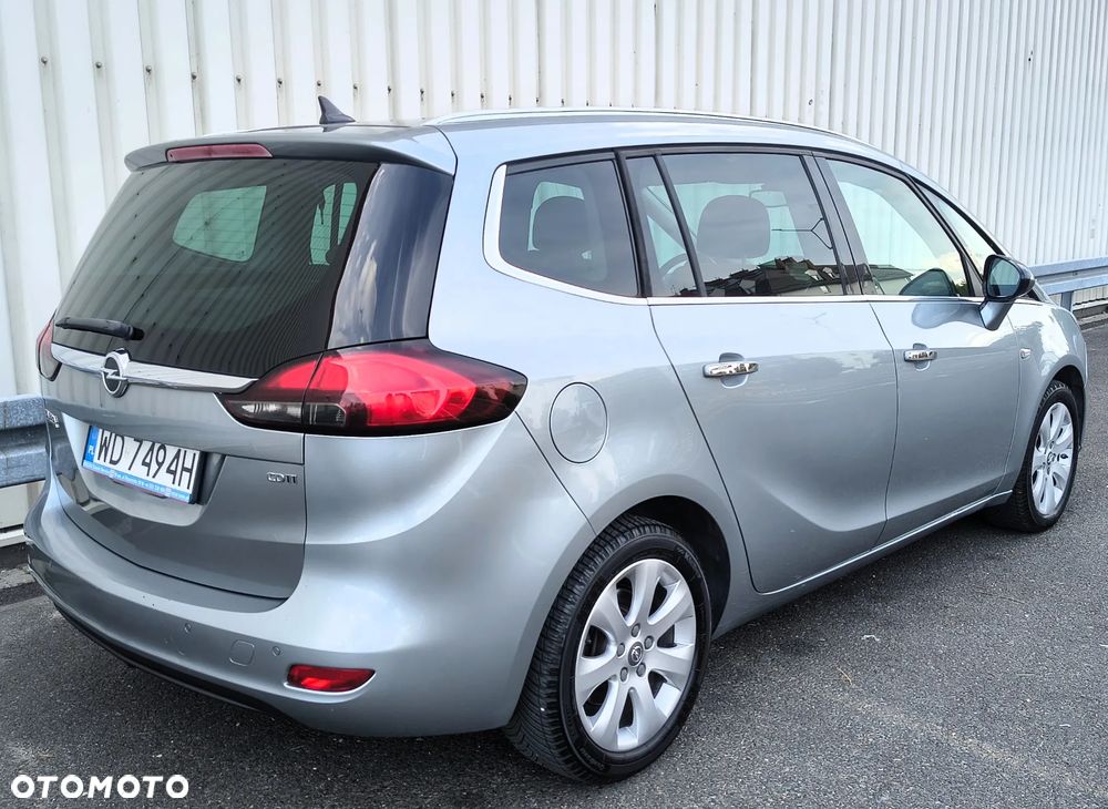 Opel Zafira 2.0 CDTI Cosmo - 4