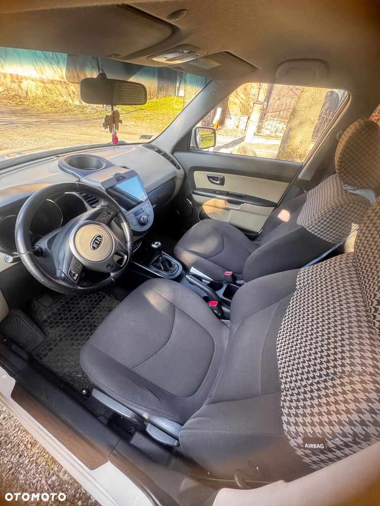Kia Soul 1.6 CRDI L - 4