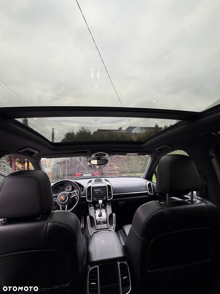 Porsche Cayenne - 11