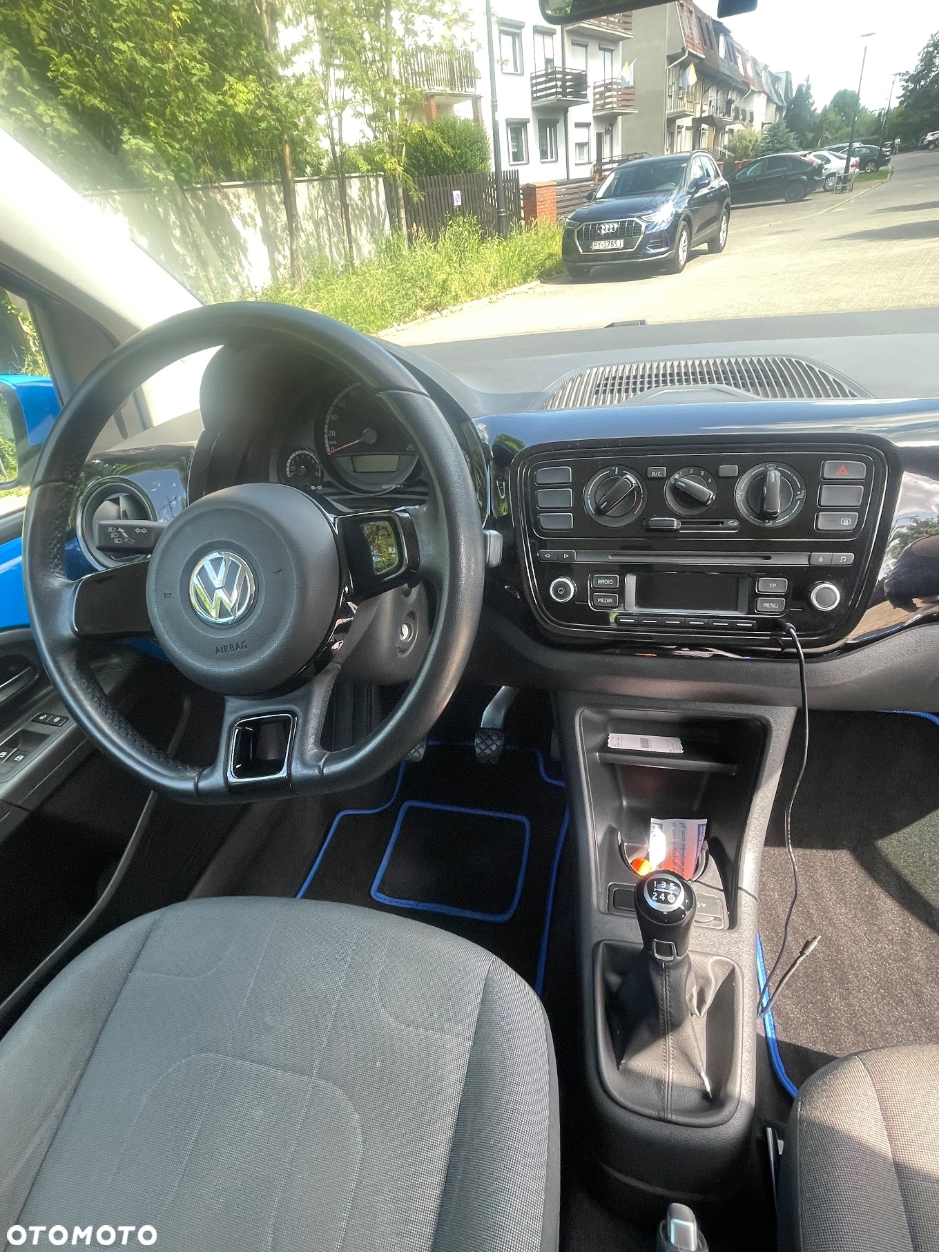 Volkswagen up! 1.0 move - 13