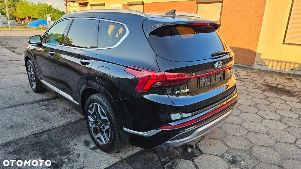 Hyundai Santa Fe - 1
