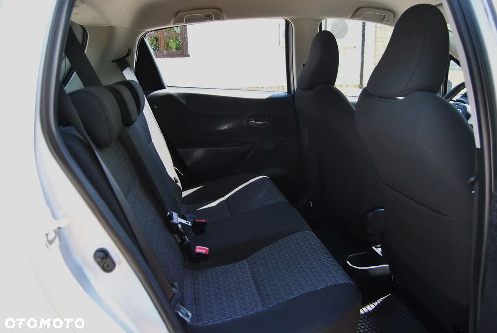 Toyota Yaris 1.0 Active - 8