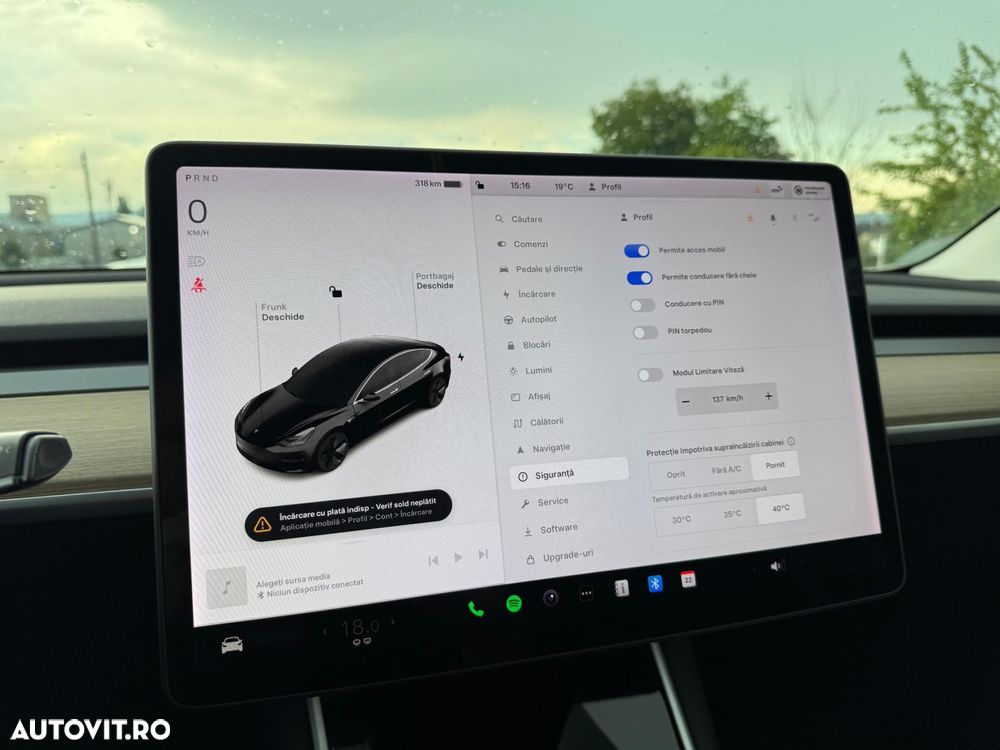 Tesla Model 3 - 17