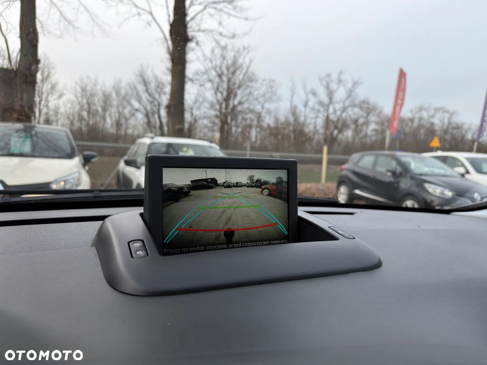 Peugeot 3008 1.6 Premium - 23