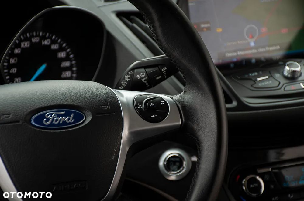 Ford Kuga 1.5 EcoBoost 4WD Titanium Plus - 19