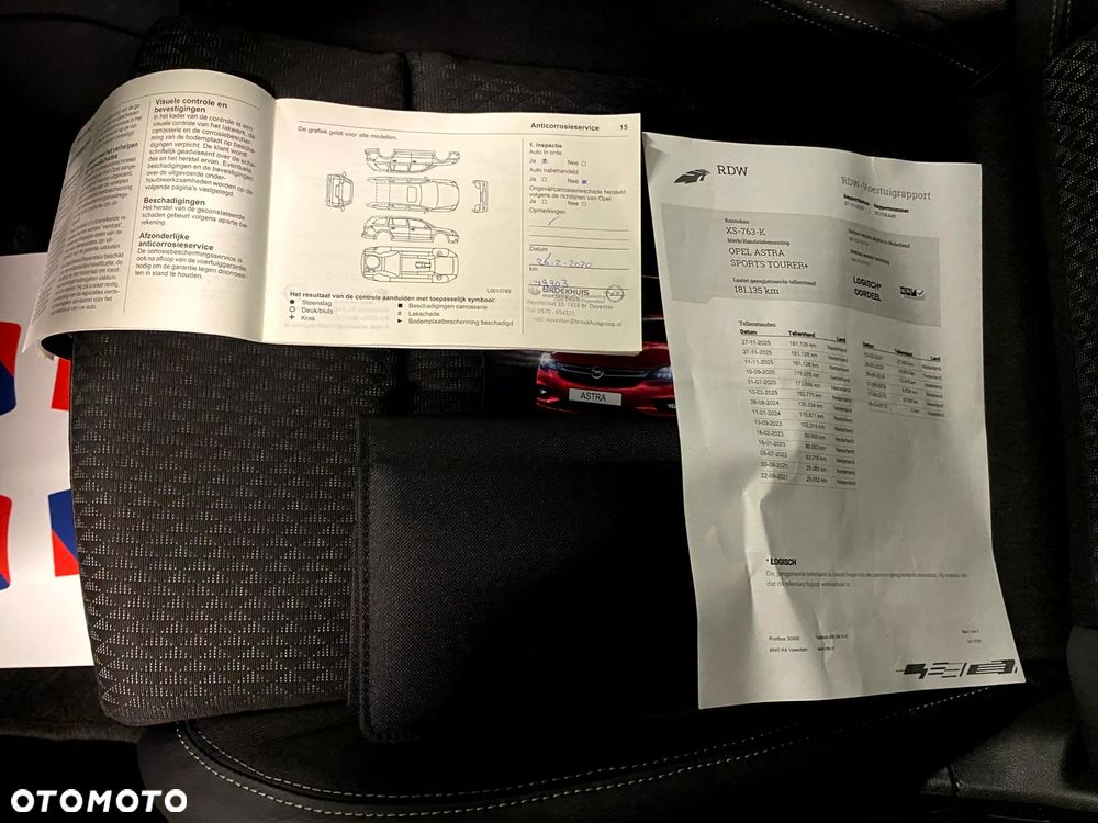 Opel Astra 1.4 Turbo Innovation - 28