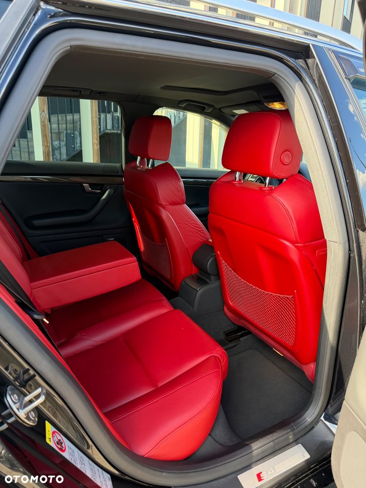 Audi S4 Avant tiptronic - 30