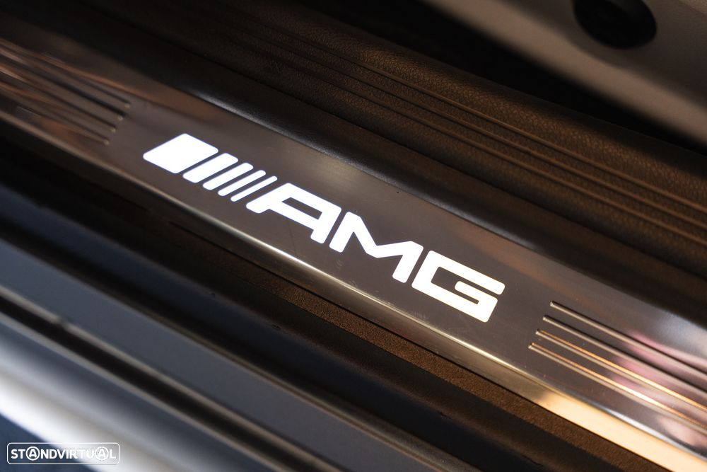 Mercedes-Benz C 63 AMG - 14