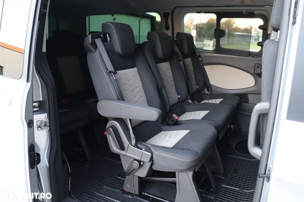 Ford Tourneo Custom 320 L2H1 VA Shuttle Titanium X - 15