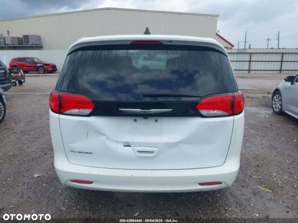 Chrysler Voyager - 7