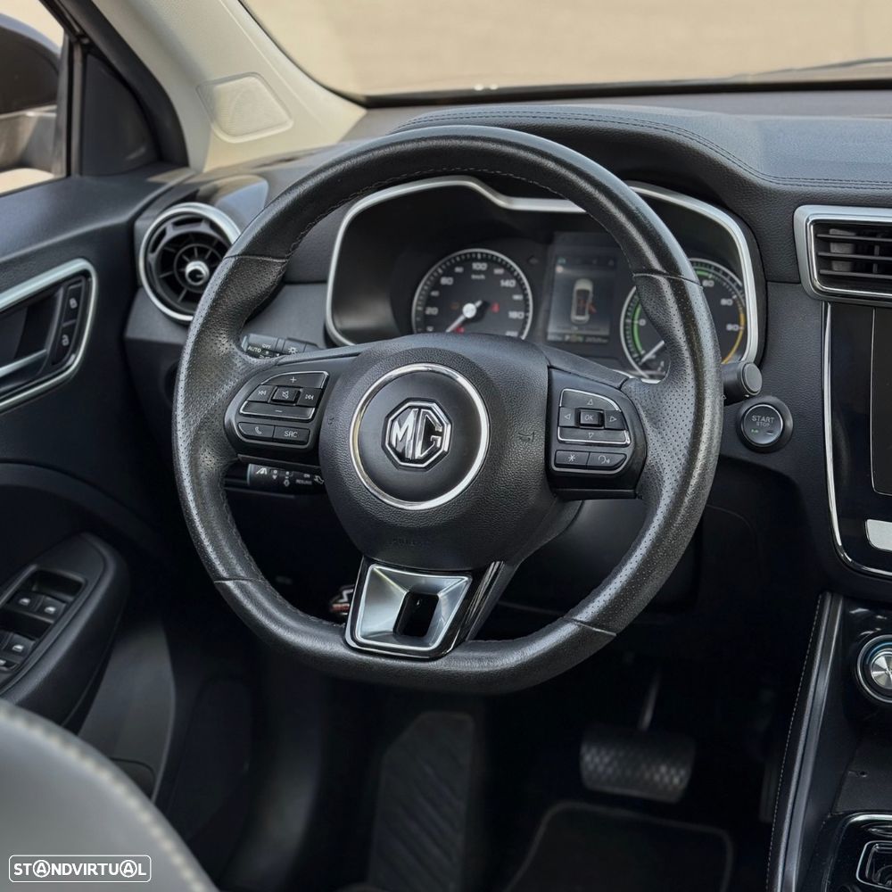 MG ZS EV 44.5 kWh Luxury - 10
