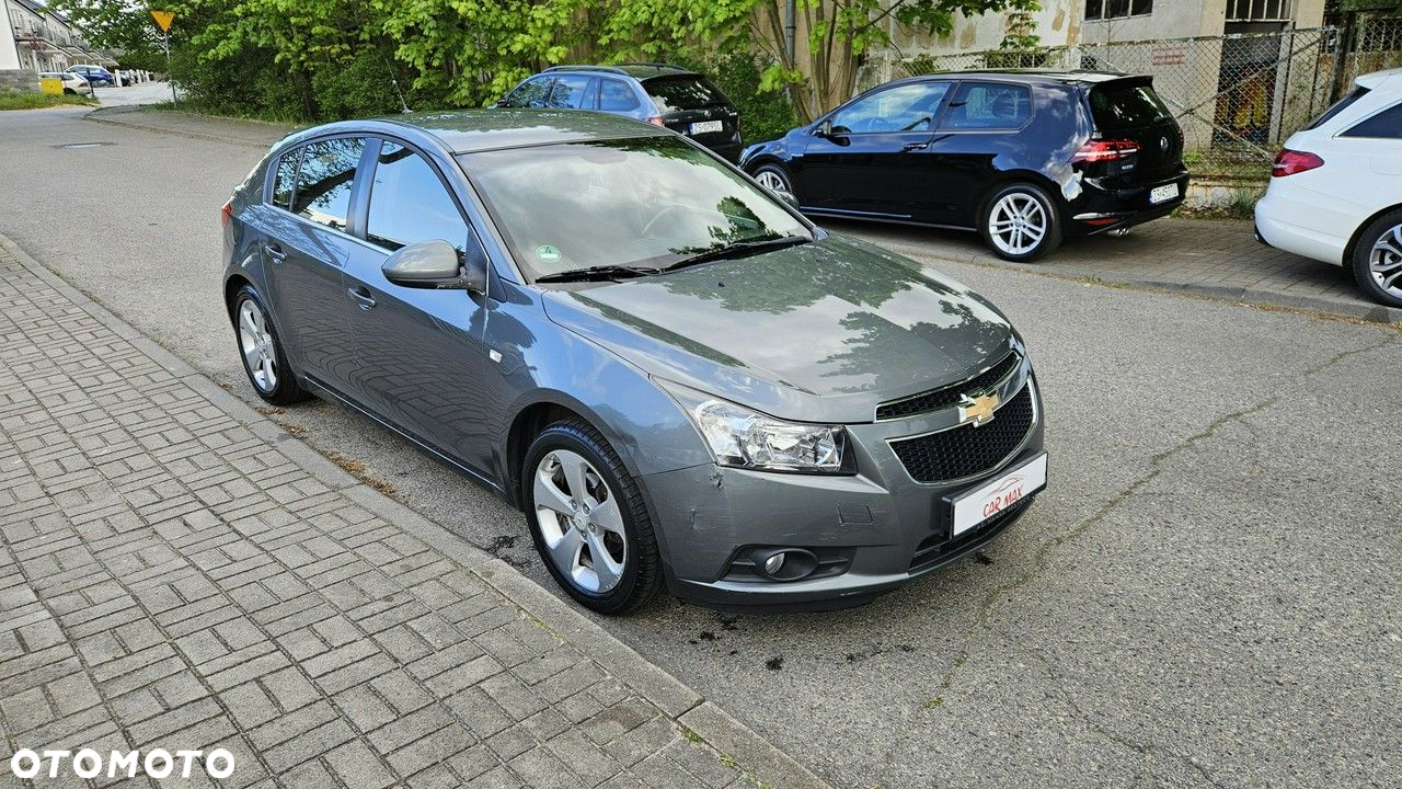 Chevrolet Cruze 1.8 LT - 5